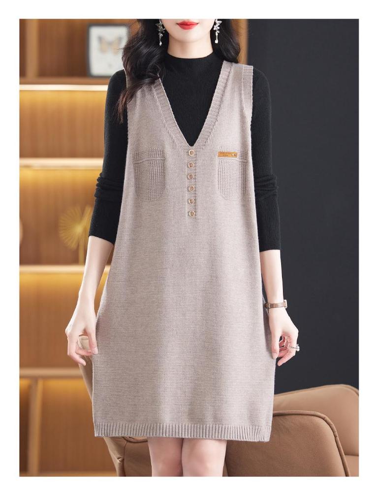 Hengyuanxiang Two-Piece Knit Vest Dress Set: Mid-Length Sweater Dress, Slimming & Tummy-Concealing for Autumn/Winter.