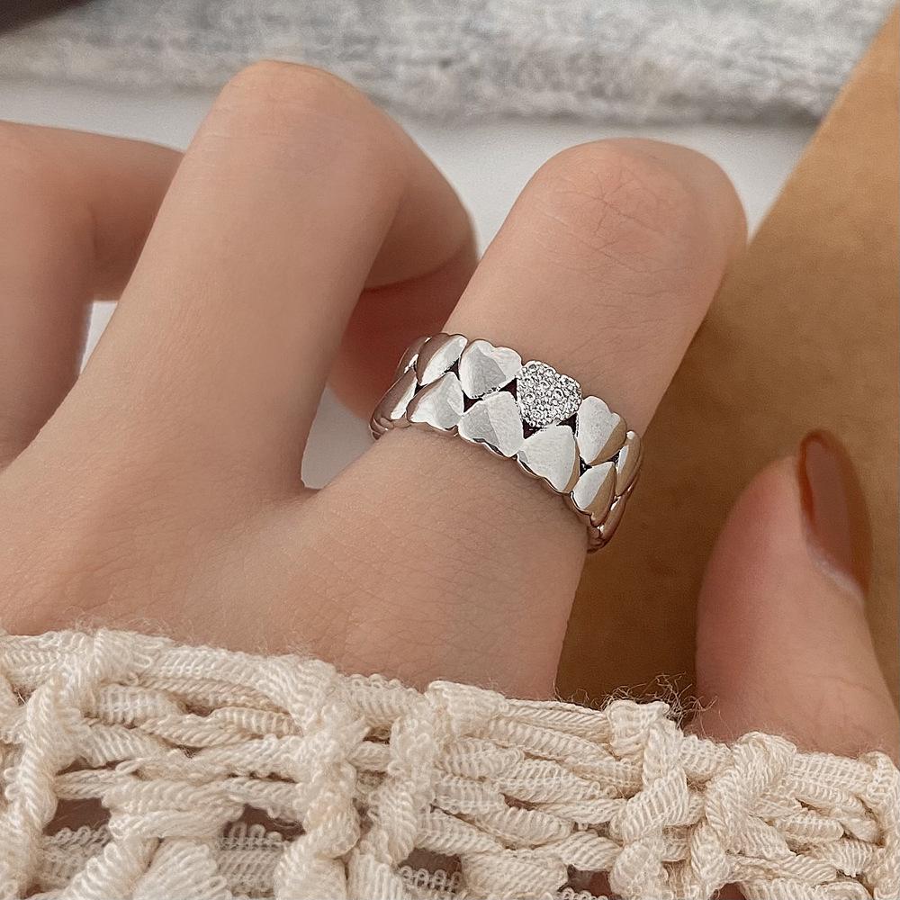 Sweet Temperament Double Row Heart Zircon Pinky Ring - High Design, Light Luxury, Simple Hand Jewelry for Women