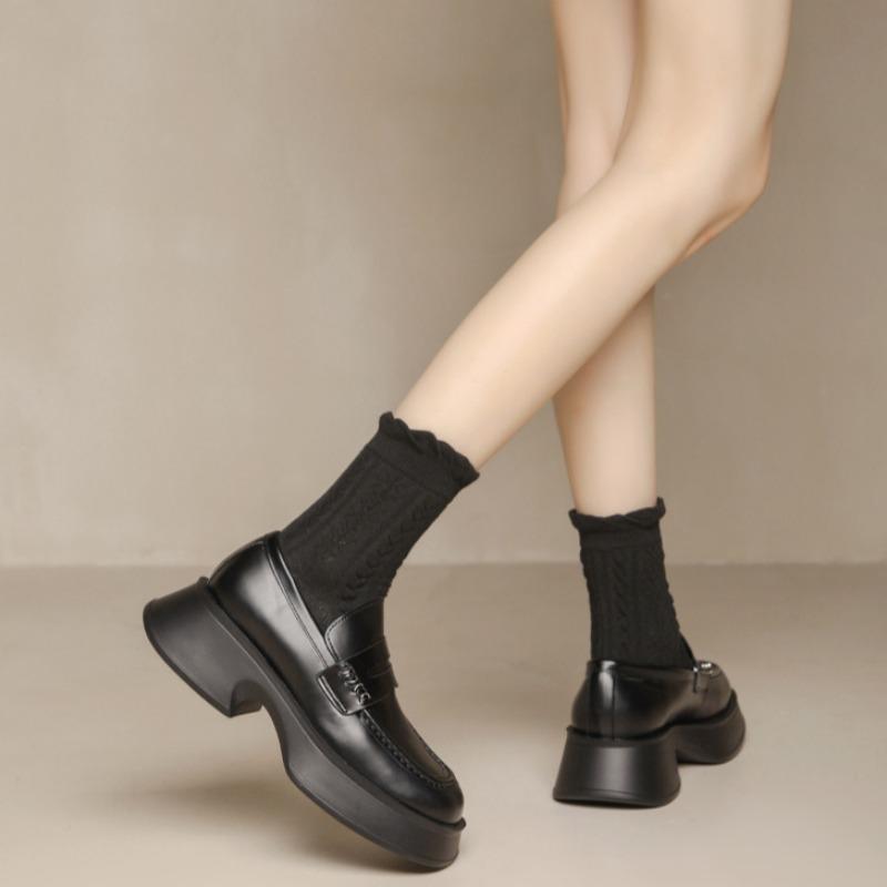 Dámské mokasíny s platformou se silnou podrážkou, nové jarní a podzimní jednoduché boty, retro design, malé kožené boty britského stylu Niche