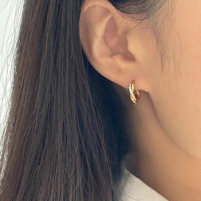 Cubic Twist Earring