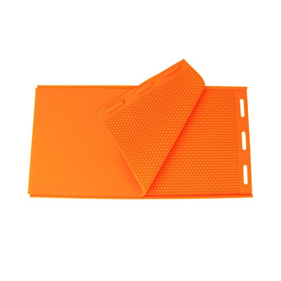 2 Pcs Silicone Beeswax Sheet Beeswax Press Embosser Machine Beeswax Honeycomb Making Mold for Beekeeping Accessory