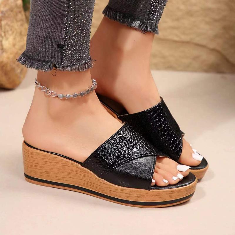 High Heels Platform Slippers Women Shoes Wedges Sandals Casual Beach Flip Flops Pumps Femme Slides Comfortable Summer Walking