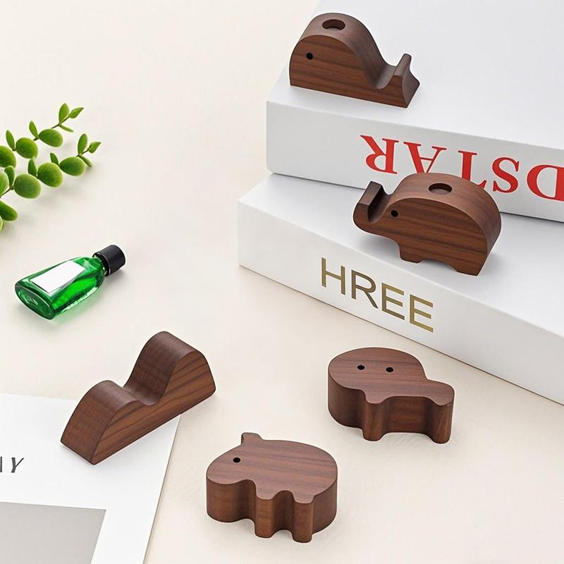 Eco-Friendly Wooden Aromatherapy Diffuser Fragrance Diffused Lion/Elephant Shape Wooden Diffuser Refreshing Air Long-Lasting