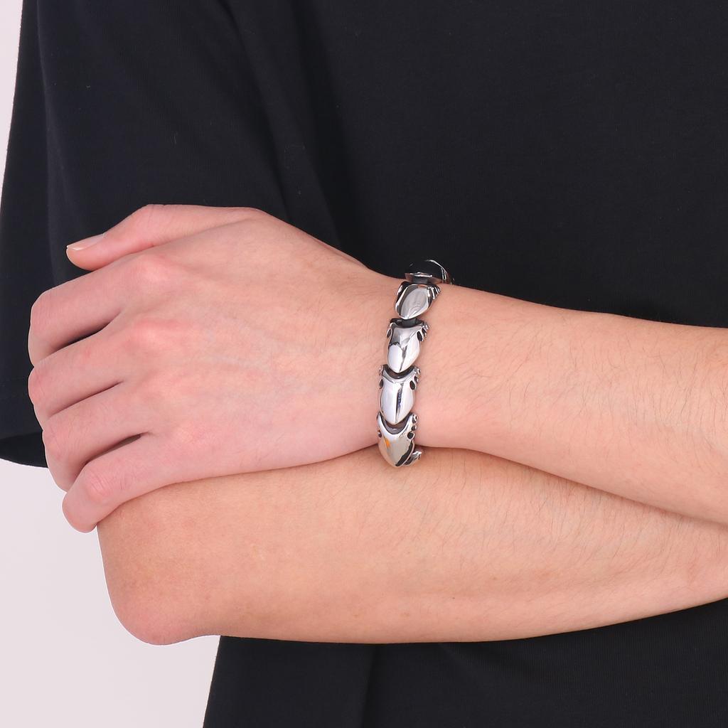 Vintage Heavy Crab Pliers Shaped Bracelet for Men Stainless Steel Men's Bracelets Punk Animal Jewelry Hapiship Boy Gifts