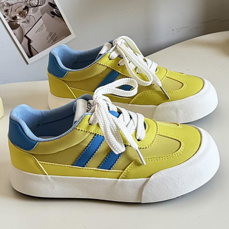 Fashion 2025 Hong Kong Style Vintage Flats hoes Ladies Agan Shoes Thick Platform Shoes Breathable Shoes Leisure Minority Agan shoes