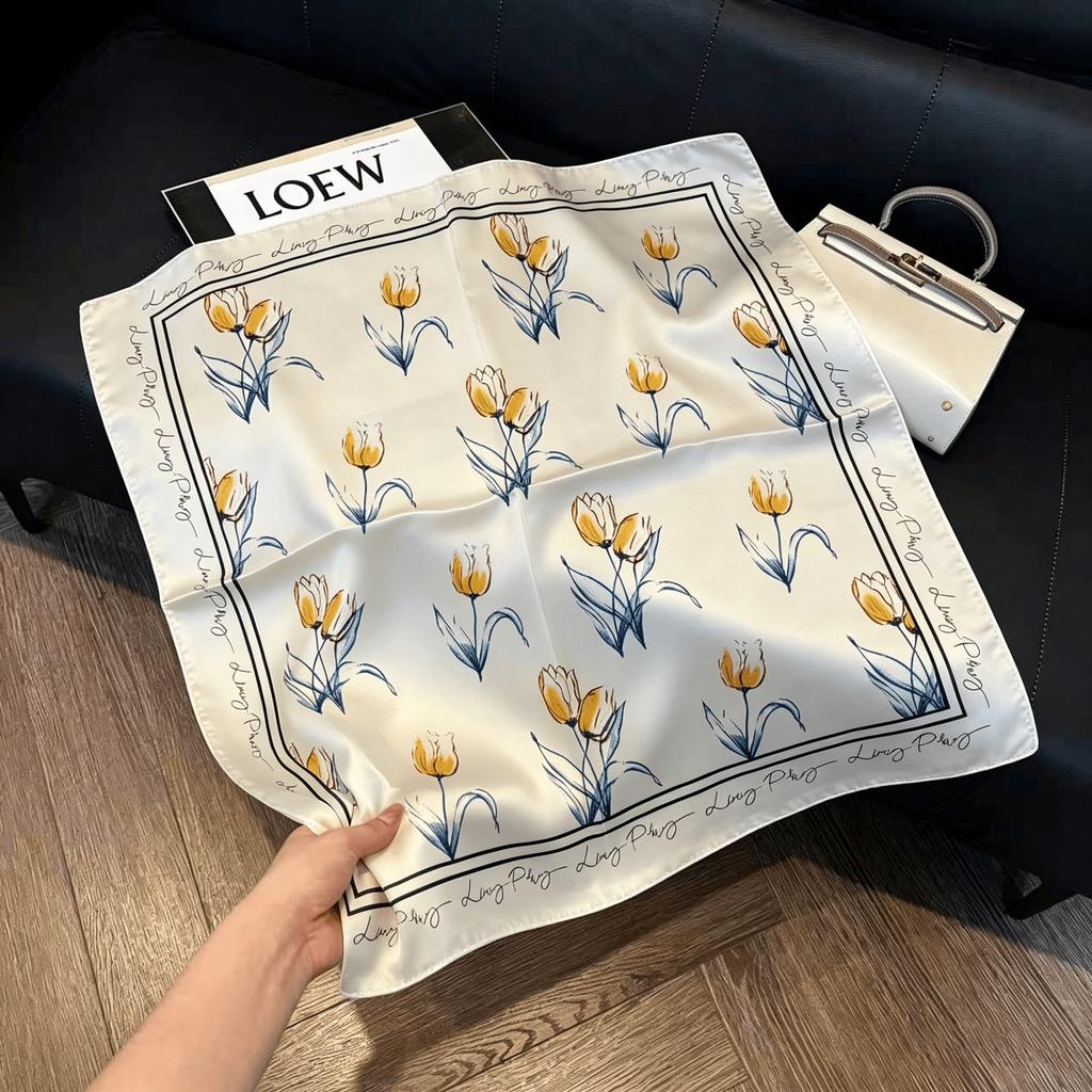 Lao Qian Feng Coffee Color Cashew Nut Silk Scarf Headscarf Versatile Neck Square Scarf Premium Sense Female Foreign Style Decorative Scarf Scarf
