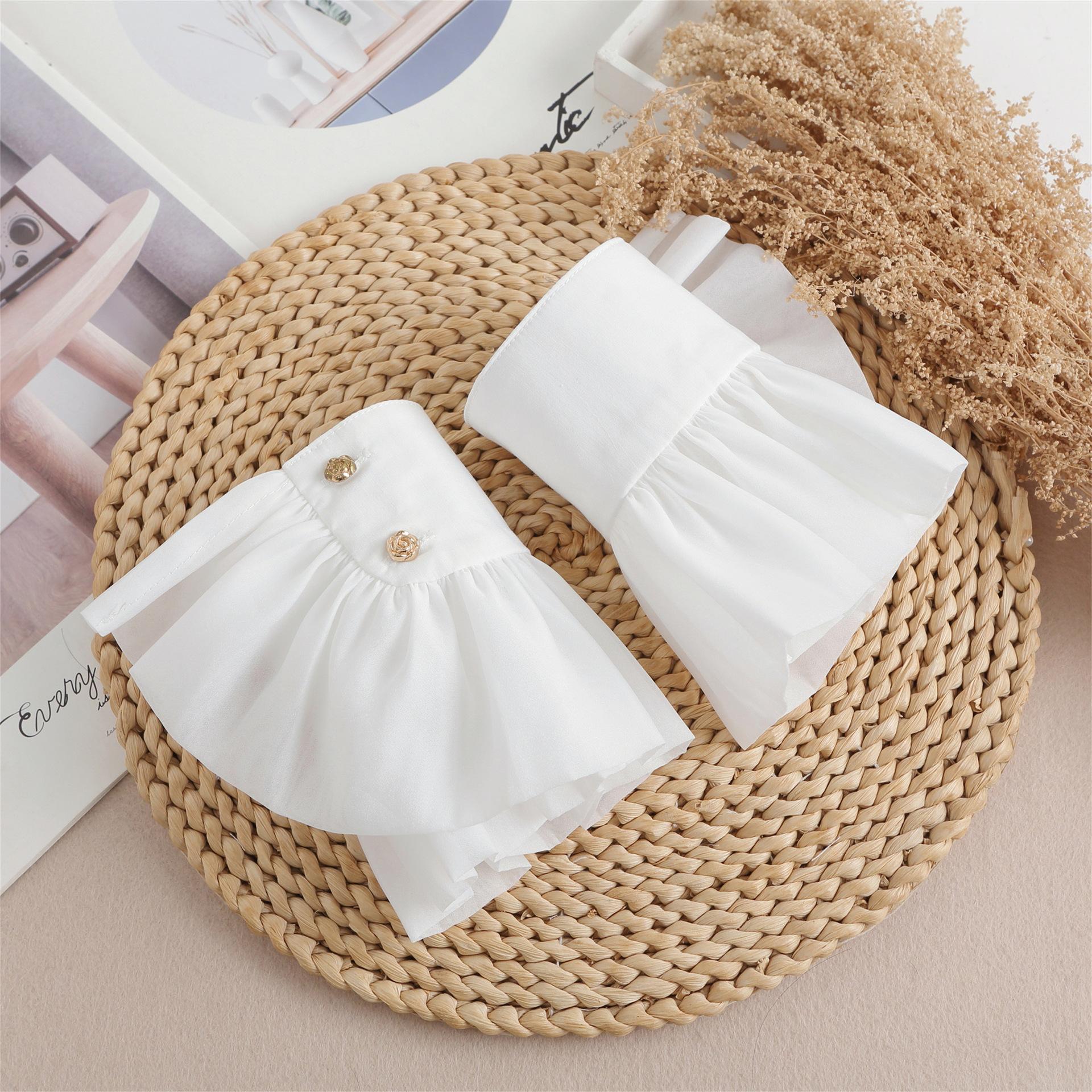 

Европейский суд трехмерный расклешенный рукав ложный рукав оборка короткий рукав ложная манжета запястье крышка белый