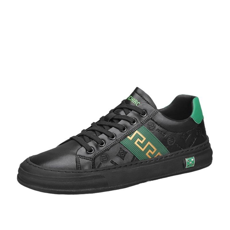 Men's shoes versatile leather casual board shoes new suit small black shoes spring and summer fashion leather shoes