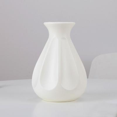 Anti Fall Flower Vase Fashion Imitation Ceramic Plastic Flower Pot Nordic Style Modern Flower Arrangement Home Decoration