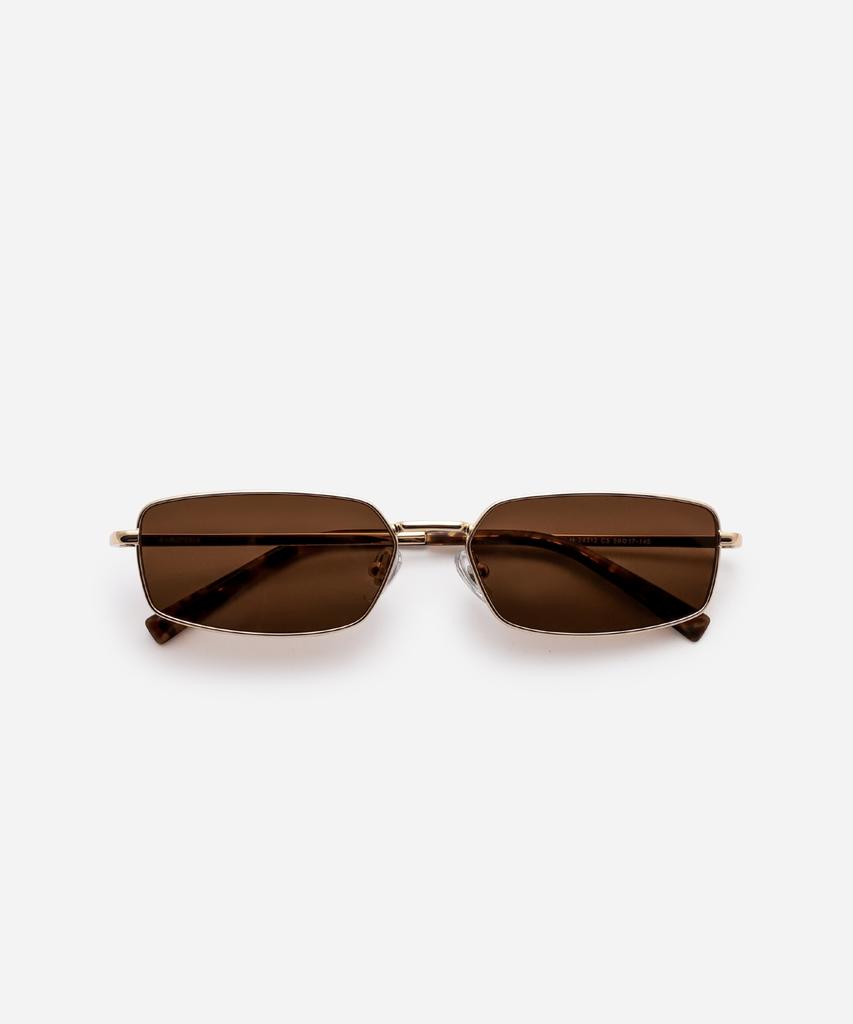 Neotelia Biyani · S-Brown