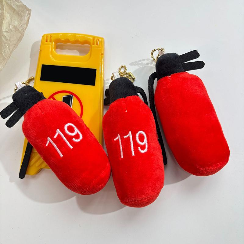 Creative Fire Extinguisher Plush Toy Keychain Cartoon Fire Extinguisher Soft Stuffed Doll Pendant Car Keyring Backpack Bag Decor