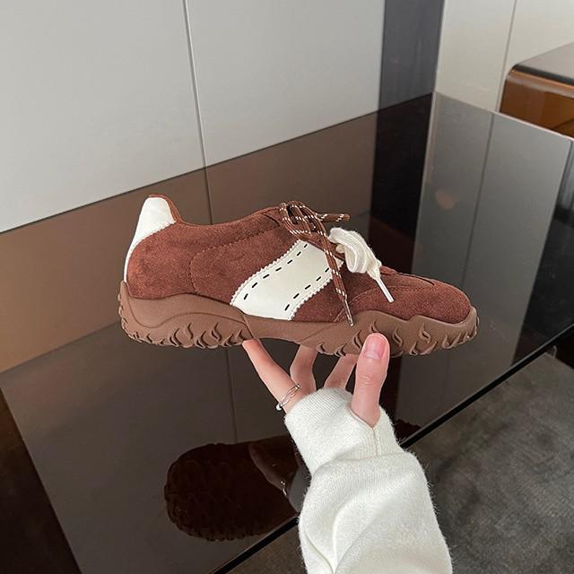 [Inside and Outside Sheepskin] Big-name Leather Thick-soled German Training Shoes Women's 2025 New Autumn Sports Soft-soled Forrest Gump Shoes