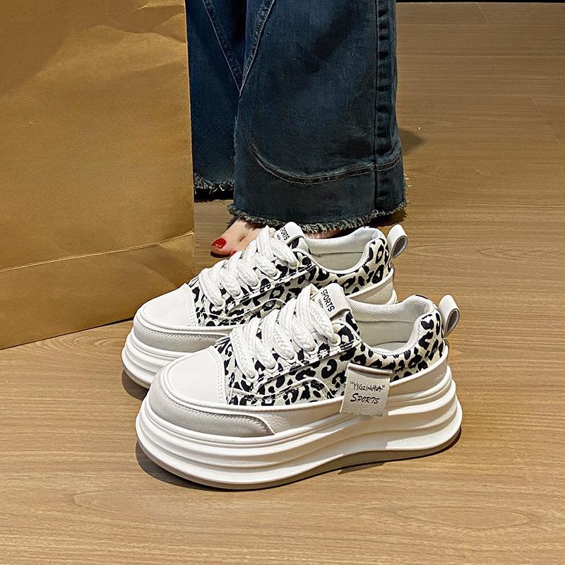 New Women's Shoes Thick-soled Height-increasing Sports Sneakers Casual