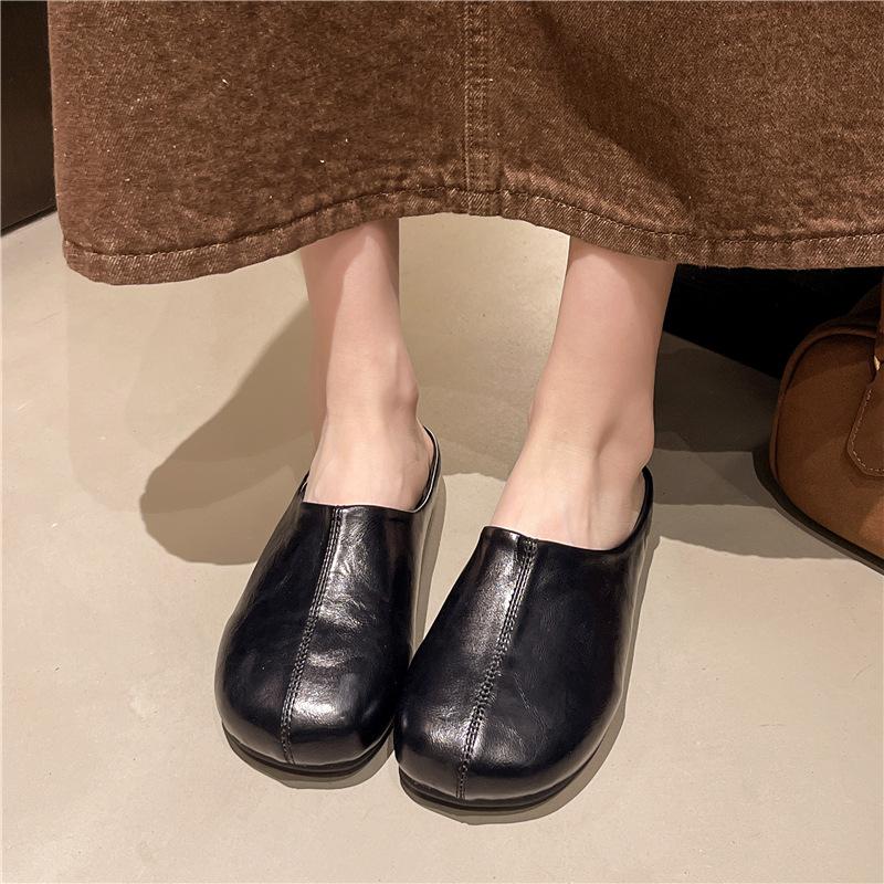 Wear the New Lazy Loafer Single Shoes Women's Shoes 2025 New Autumn One-pedal Bag Head and Half Slippers