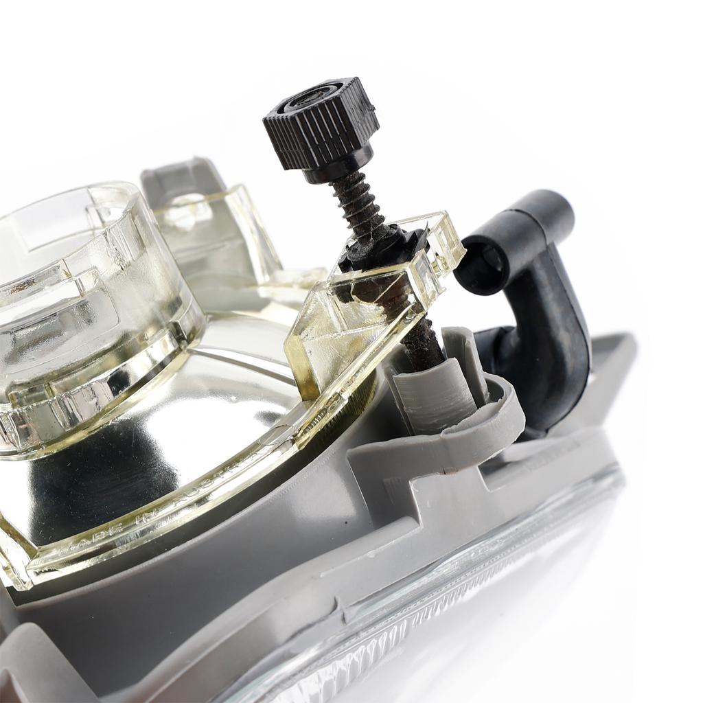 Pair Front Fog Light Lamp For Volvo XC90 I 2.5L 3.2L 4.4L 03-14 31111183