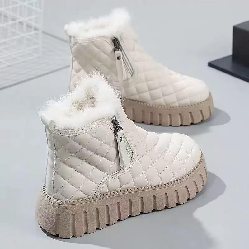 

Snow boots new winter velvet thickened Martin boots short boots non-slip student cotton shoes 35 белый
