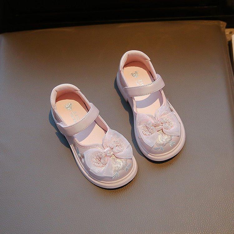 

Girls princess shoes 2025 spring new children s shoes national style embroidered Hanfu shoes spring and autumn girls shoes small leather shoes 36 розовый