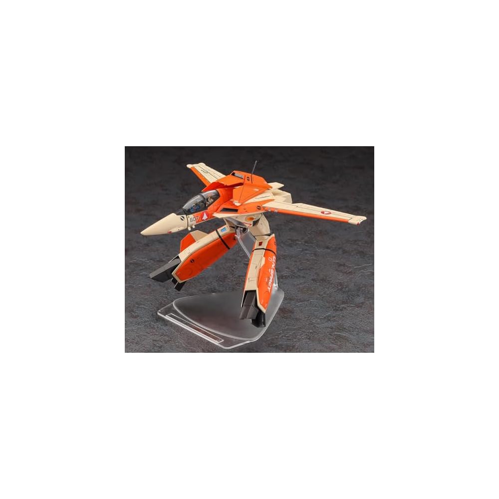 Hasegawa Macross VT-1 Ostrich Variable Fighter Model 1/72 Scale Plastic Kit 65896