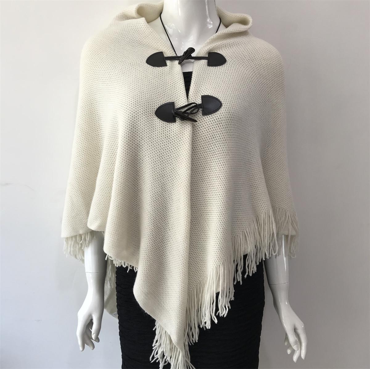 

Autumn/Winter Warm Double-Layer Tassel Cape with Horn Button 80-100cm