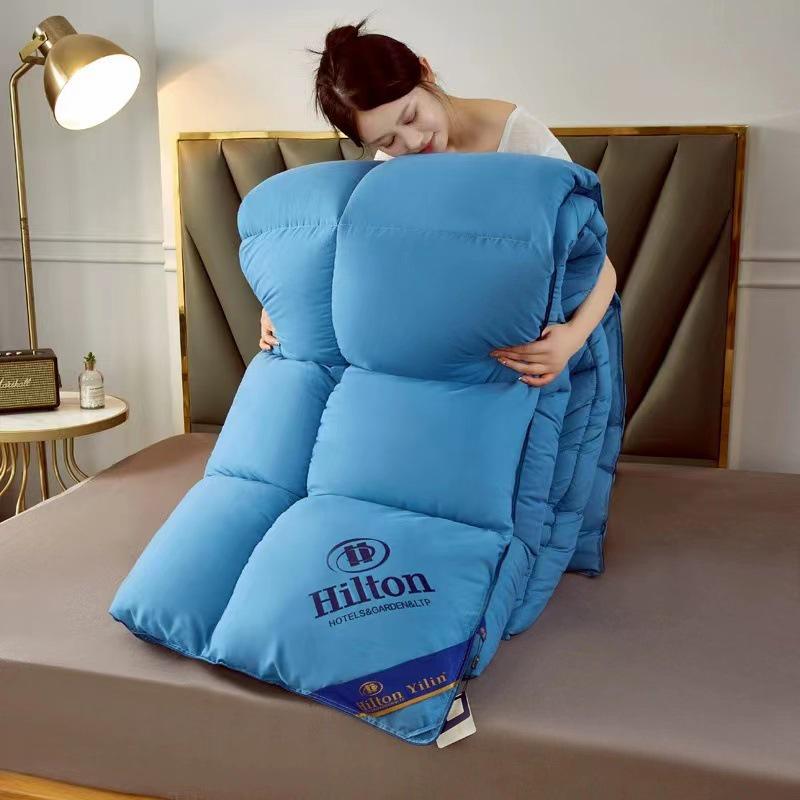 DoubleTree by Hilton All-Season Feather Down Quilt - Hotel Style for Spring, Autumn, and Winter.