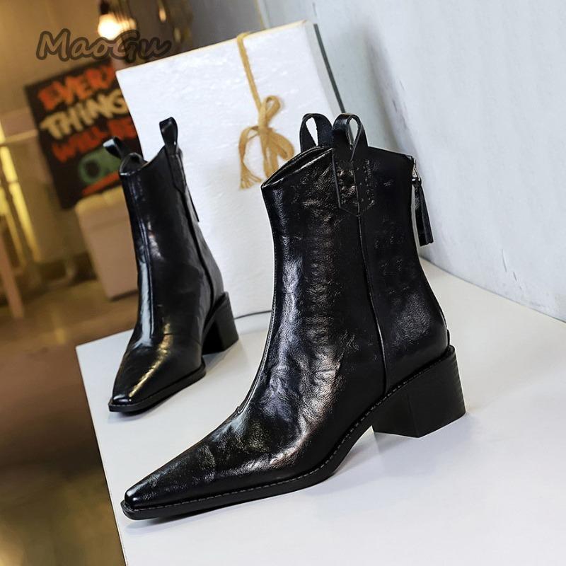 Retro 2025 Autumn Winter Short Boots for Women Mid Thick Heel Pointed Toe Knight Boots Elegant Women's Botines Feminina