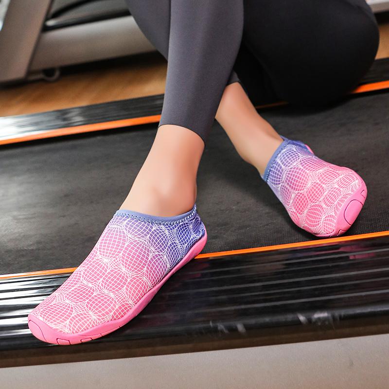 35-46 Men and Women's Gravity Gradient Porn Fit Through The Waiting Shoes Yoga Shoes Shao Beach Shoes Swimming Shoes