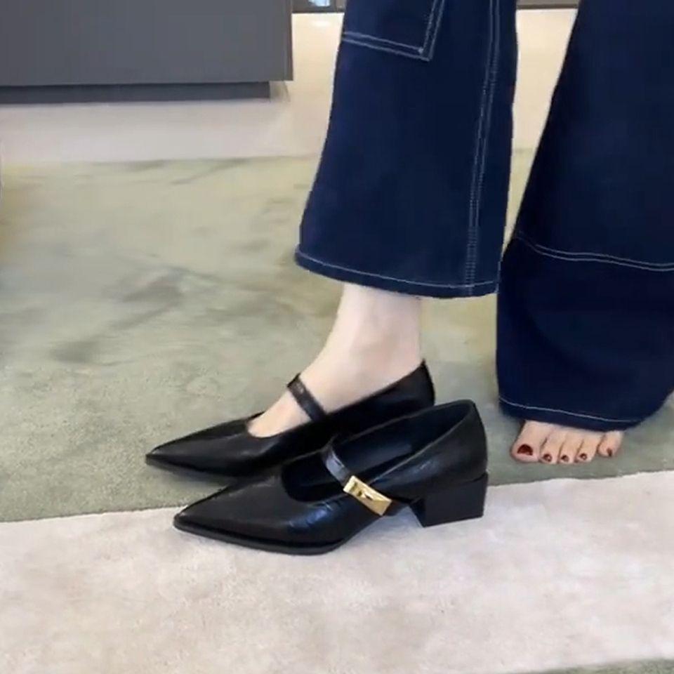 

French pointed-toed temperament thick-heeled Mary Jane shoes with one word, absolutely versatile commuter green light-mouth single shoes, women 40 чёрный