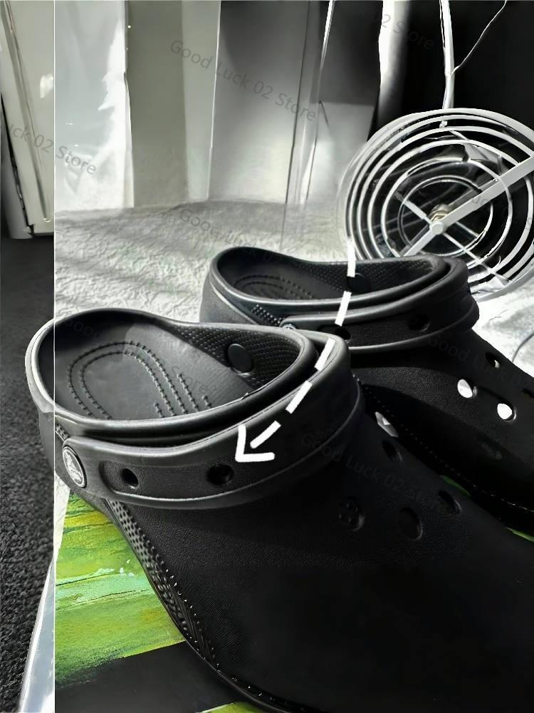 Fashion 2025 Angel Wing Decorative Hole oe Bule Cloud oe Face Accory Bla White Detachable oe Flower DIY Clogs Footwear