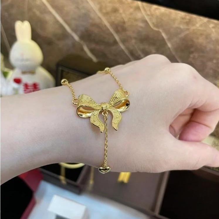 Zhou Family Retro Gold Necklace with Bow Tassel and Heart Clavicle Chain
