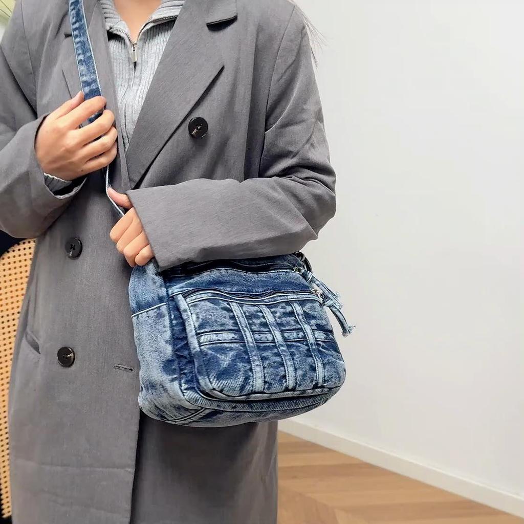 Vintage Denim Shoulder Bag Women's Crossbody Bag Multi-Compartment Mother Bag