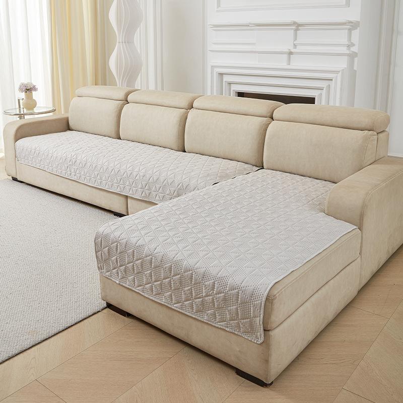 Waterproof Pet Couch Cover Mat Furniture Protector for Dogs Cats Durable Washable Quilted Sofa Protector Pets Blanket Cover Pad