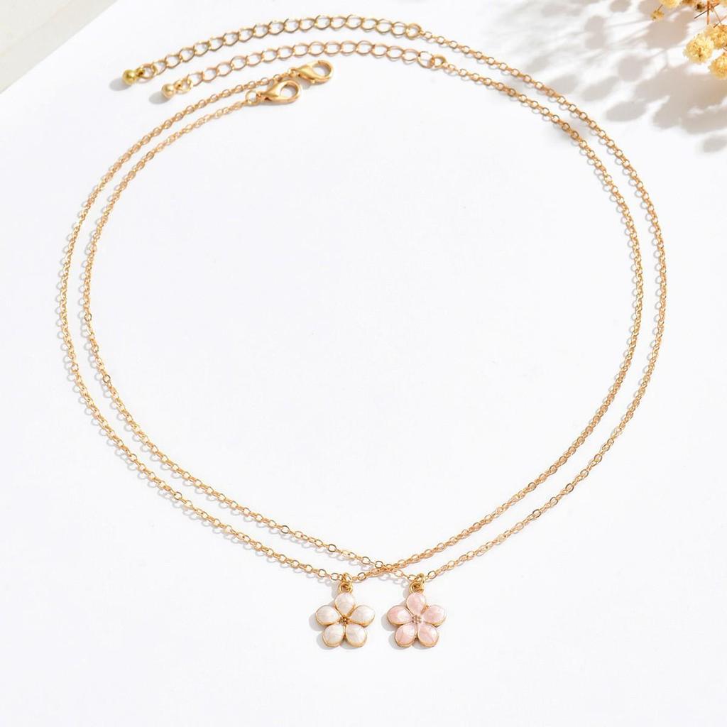 European-American Starfish Necklace & Earring Set: High-End Clavicle Chain, Light Luxury Vacation Style for Women.