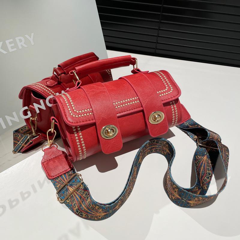 Retro Handbag Tubular Bag Simple Women's Commuter Shoulder Bag Fashion Trendy Crossbody Bag Minimal Tote Bag