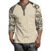 Top Masculino de Manga 3/4 Raglan Contrastante com Botões
