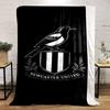 Newcastle United Elster Wappen Aufdruck Decke weich und gemütlich perfekt für das Wohnzimmer Bett Sofa oder ein Nickerchen, Geschenk