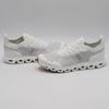 3MF10041200 On Cloud 6 Versa Wit Wit (Mannen)