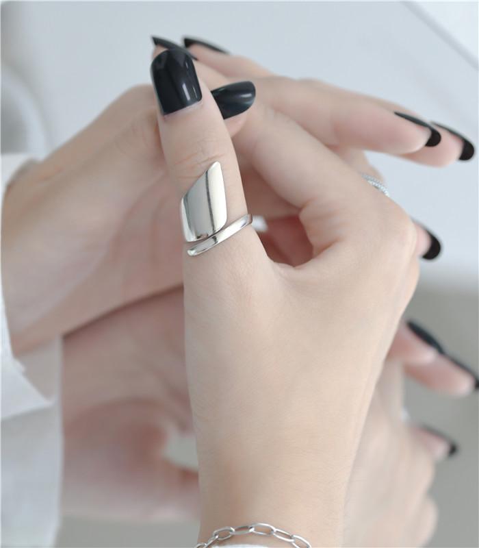 Irregular Polished S925 Sterling Silver Thumb & Index Ring for Women