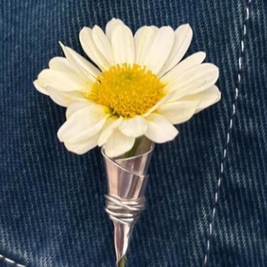 Bouquet Brooch Artistic Vase Shape Lightweight Alloy Insert Real Dried Flowers Decorative Brooch Wearable Flower Accessory
