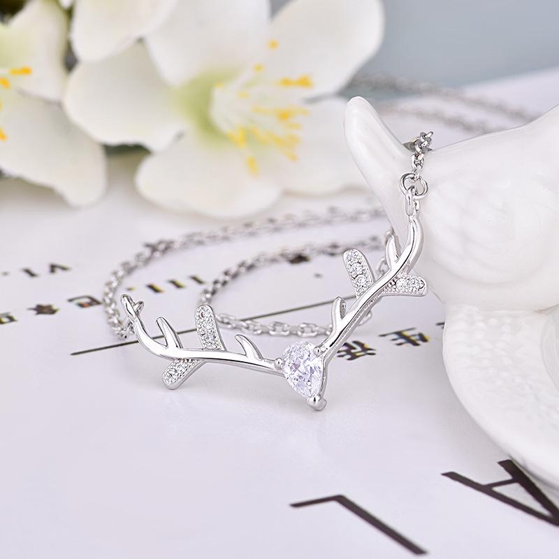 Korean-Style Elk Antler Clavicle Necklace: Women's Choker Pendant, Christmas Gift