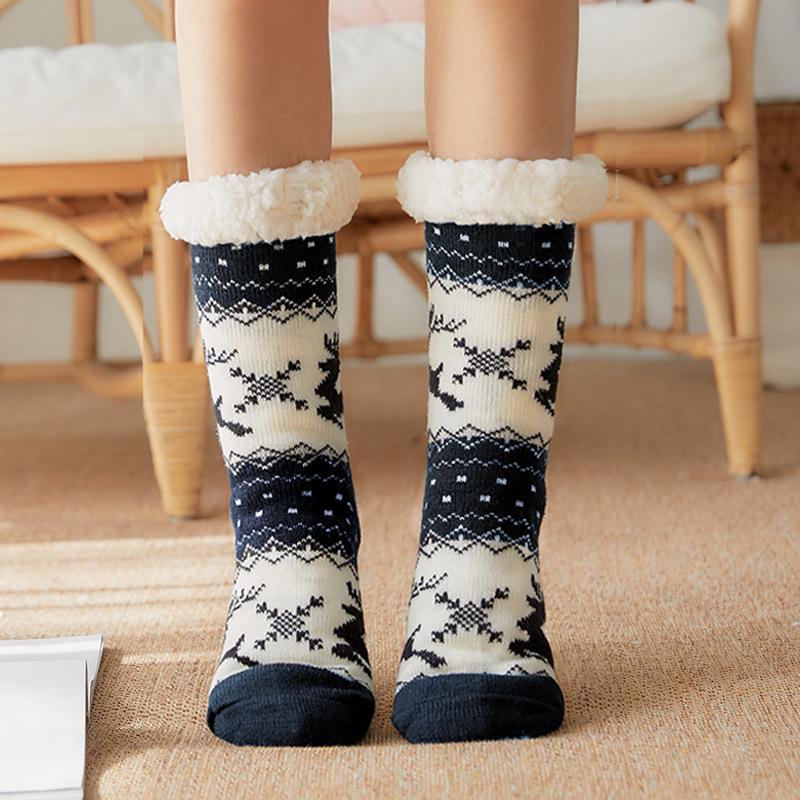 Women's Plus Velvet Christmas Floor Socks: Cozy Snow Sleep Slippers & Leg Covers