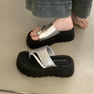 Thick Bottom Heightening Set Toe Cool Slippers Women's Summer Wear 2025 New Models Are Not Tired of Feet, High-end Fashion Beach Flip-flops