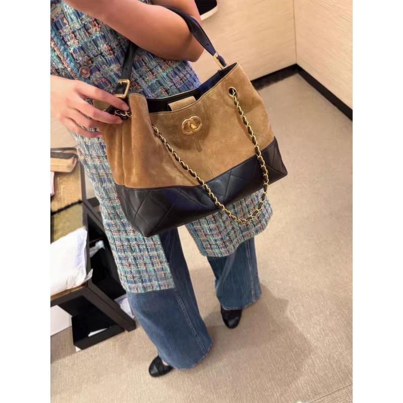 

Замшевая коричневая сумка-тоут женская большой вместимости новая сумка на цепочке ретро сумка подмышку 35*12*24cm