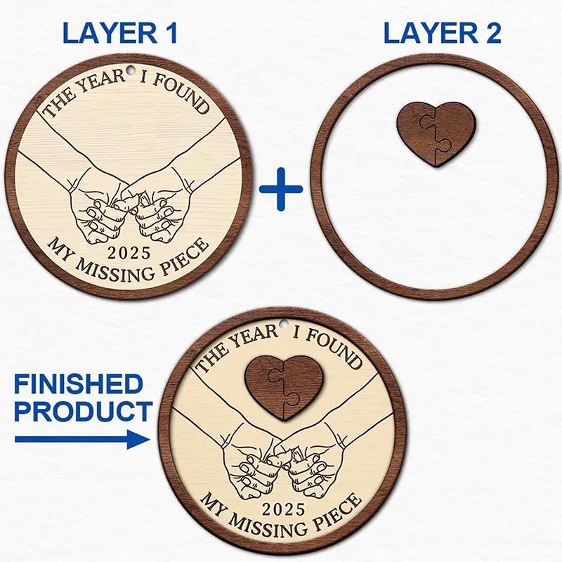 Wander Prints Personalisierter zweilagiger Holzanhänger 'Das Jahr, in dem ich mein fehlendes Puzzleteil fand', Valentinstag Weihnachtsanhänger