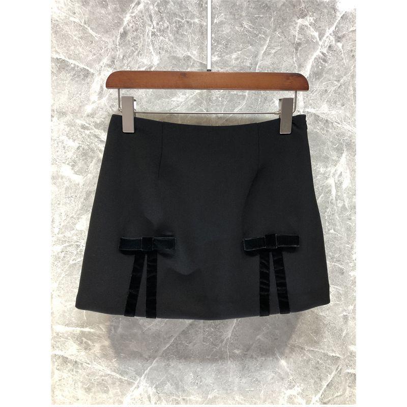 

High-Grade Velvet Bows Skirt Women s Spring European Goods Wool A- line Skirt 52k23 Black S