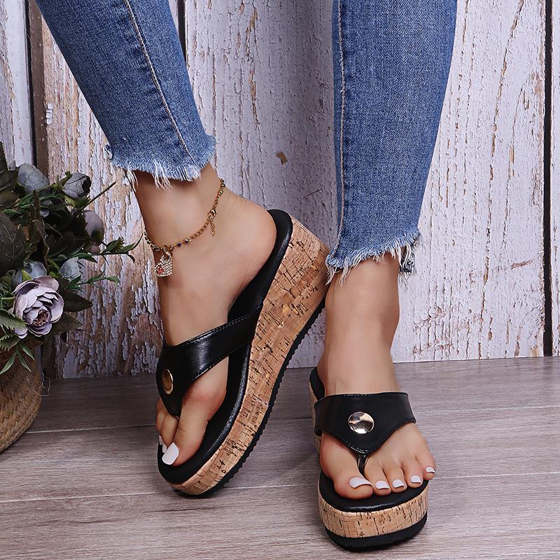 2021 Summer Plus Size Wedge Heel Flip-Flops for Women