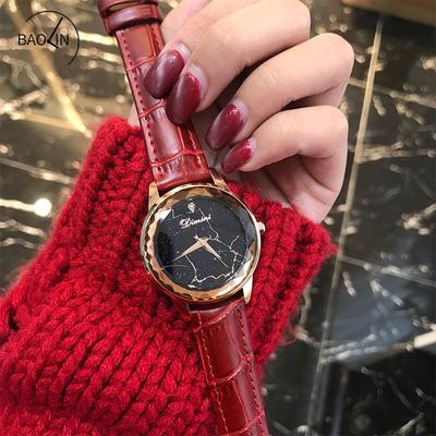 Fashionable Rose Gold Women's Watch, Atmospheric Rhinestone Starry Sky Women's Quartz Belt Waterproof Watch
