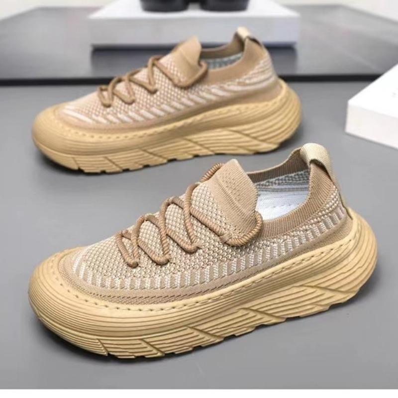New autumn men's casual shoes comfortable breathable sports shoes fashionable fly-woven mesh shoes