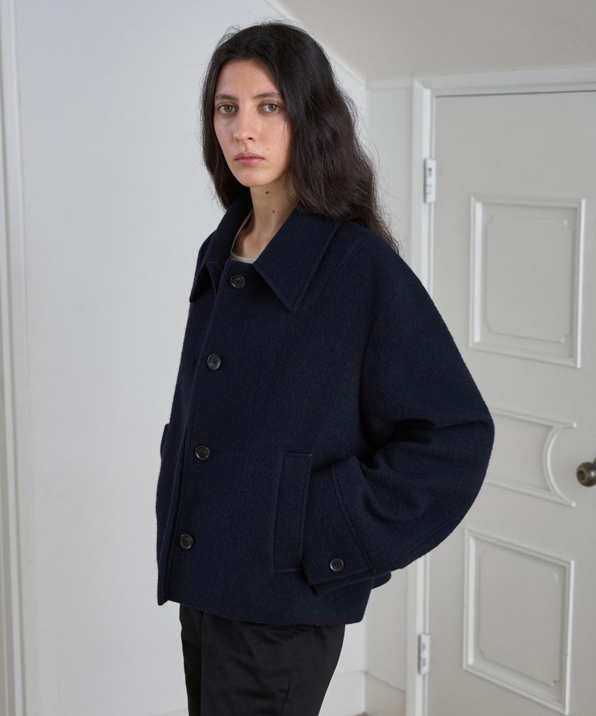 Symmetricpercent Minimal Crop Coat / Navy