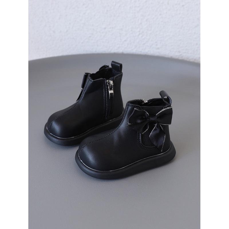 2025 Autumn/Winter Girls' Korean Style Ankle Boots - Fashionable, Soft Sole, Outdoor Martin Boots for Children