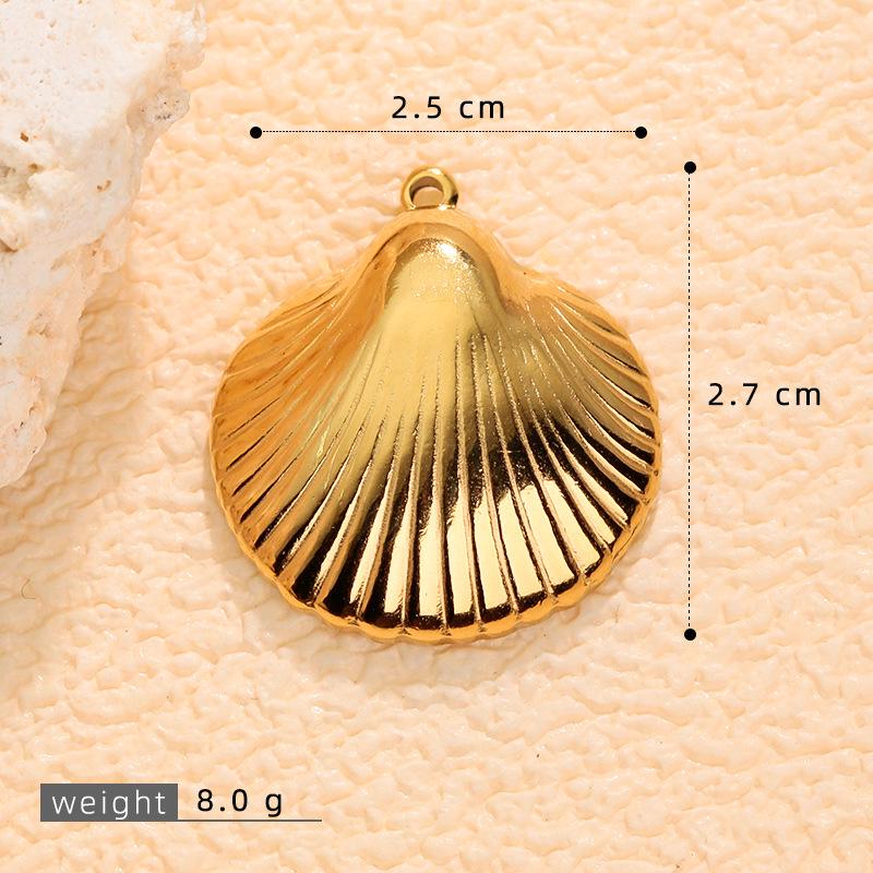 Stainless Steel Scallop Seashell Necklace for Women - Niche Design Titanium Jewelry Accessories